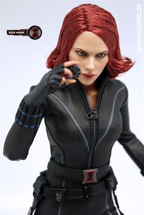 Toyhaven Review Hot Toys The Avengers 1 6th Scale Black