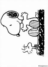 Snoopy Kleurplaten Peanuts Woodstock Coloriages Kleurplaat Malvorlagen Carlitos スヌーピー Heros 塗り絵 Tekeningen ぬりえ Coloriez Yoyo ぬり絵 アクセス Malbuch Coloringpagesfun Schilderen sketch template