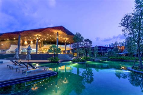 pool kalima resort  villas khao lak sunset beach holidaycheck khao lak phang nga