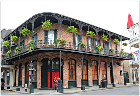 French Quarter Corners Unique And Beautiful New Orleans