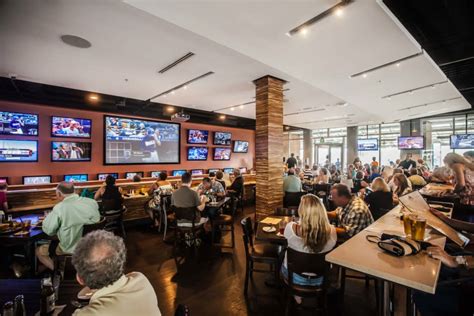 sports bars       ncaa basketball  raleigh nc