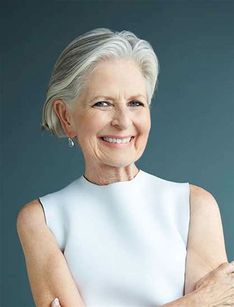 2018 2019 short and modern hairstyles for stylish older ladies over 60