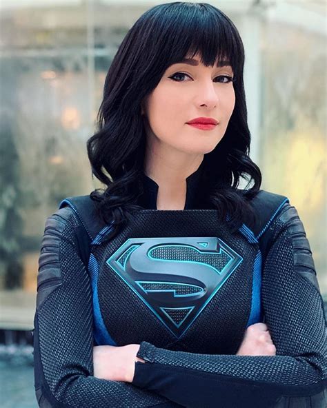 New Look For Chyler Leigh’s “supergirl” Character Super