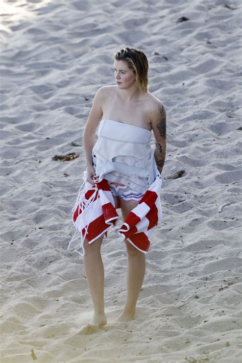 Ireland Baldwin On The Set Of A Photoshoot At A Beach In