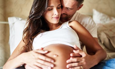 panduan seks saat hamil dari bulan ke bulan smartmama