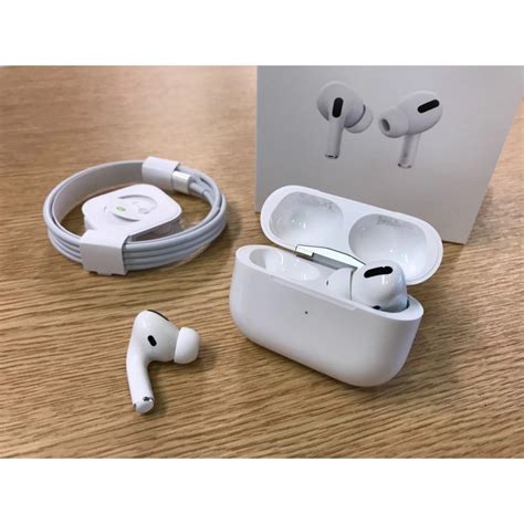 apple airpods pro wireless  wireless charging case white mwphn