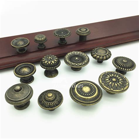 Antique Brass Knobs For Kitchen Cabinets