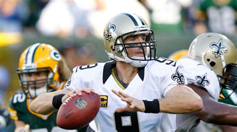 green bay packers still see drew brees as elite despite qb s woes