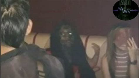 viral foto razia pemandu hiburan malam sosok wanita ini malah seperti hantu