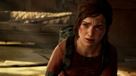 the last of us ps5 remake gives ellie god of war and uncharted drip