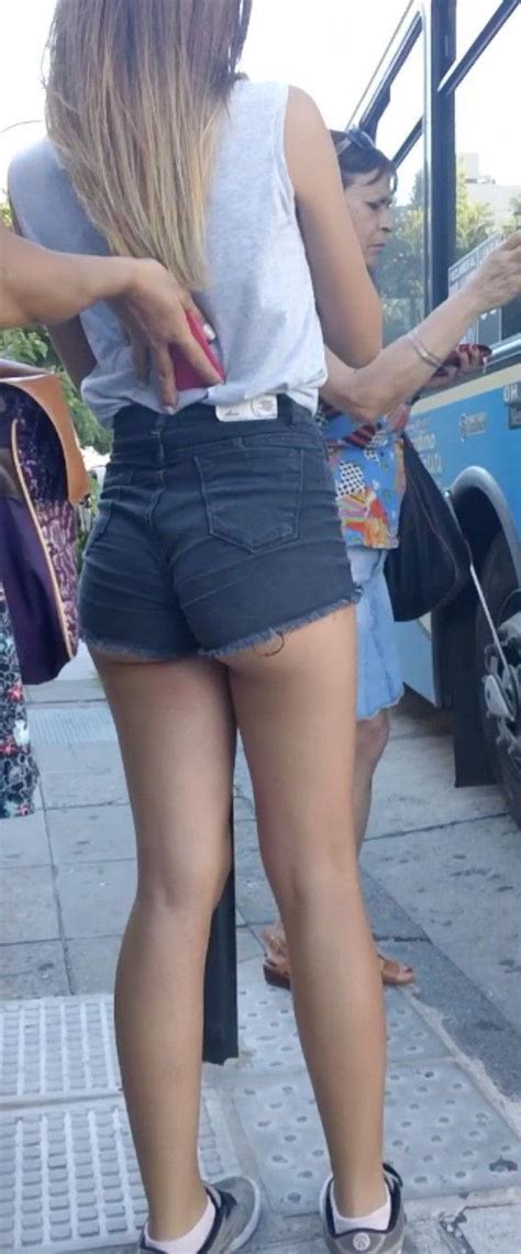 sexy teen in booty shorts sexy candid girls