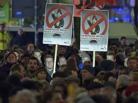 german muslims rally to show solidarity with paris