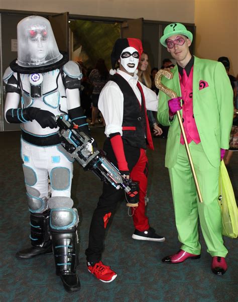 mr freeze harley quinn and the riddler san diego comic con cosplays 2015 popsugar tech