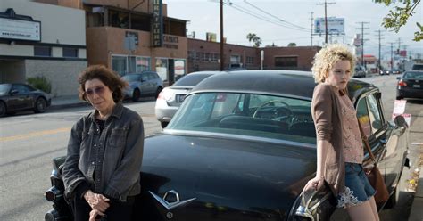 review in ‘grandma lily tomlin energizes an intergenerational road