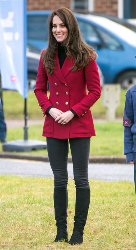 kate middleton s best style moments the duchess of