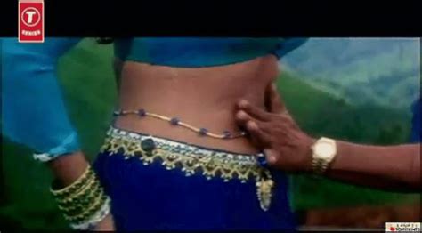 actress meena hot sexy images best navel and cleavage showing photos ever