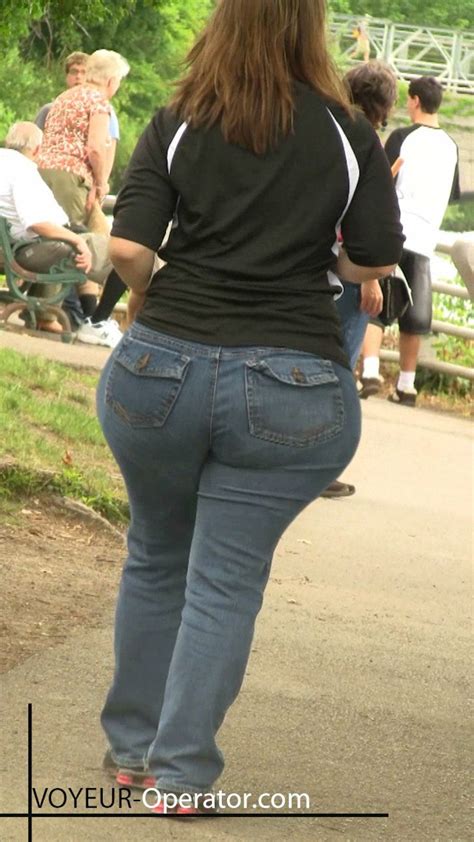 pear shaped bbw mature pawg candid