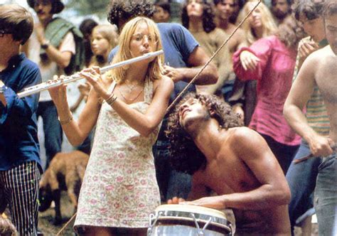 Photos Reveal The True Madness Of The 1969 Woodstock Festival