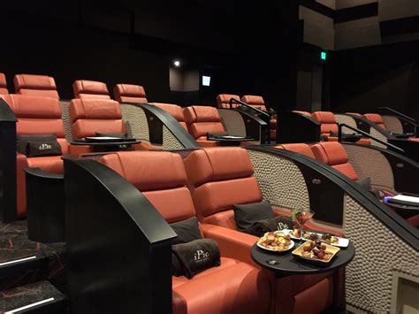 theaters  houston amenities  abound  cinemas culturemap houston