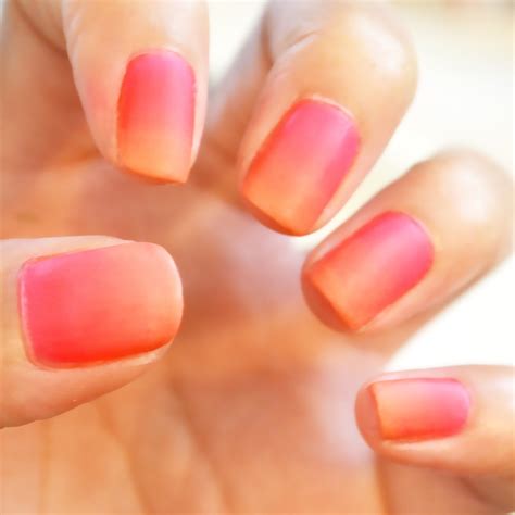 ombre nails   paint  gradient nail beauty  cut