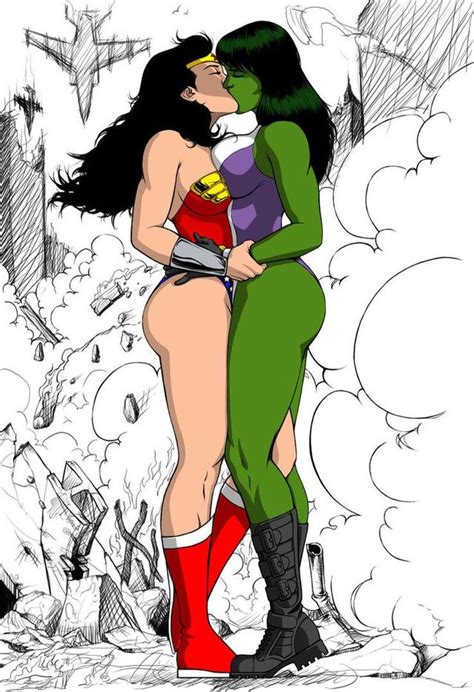 xxx wonder woman kisses she hulk crossover comic book