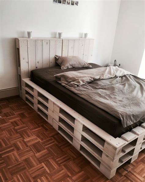 30 interesting recycled pallet beds you need to try page 15 of 31