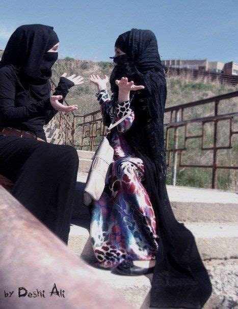 niqabis niqab niqabi muslima muslim veiled beauty