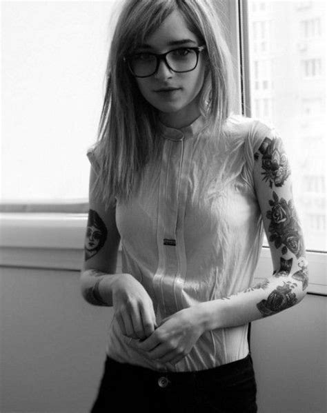 sleeves on such an innocent looking girl thats sexy color me beautiful pinterest tattoo