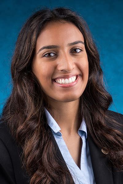 From An Introvert To A Leader Mansi Kalra ’21 International Business