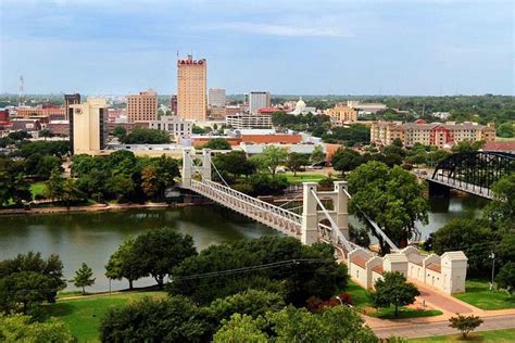 waco suspension bridge celebration waco  heart  texas