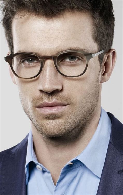3 Best Glasses Specs To Have The Classy Look