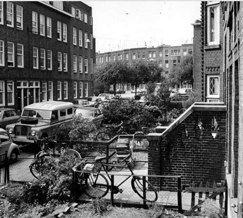 hugo molenaarstraat rond   rotterdam street view views scenes