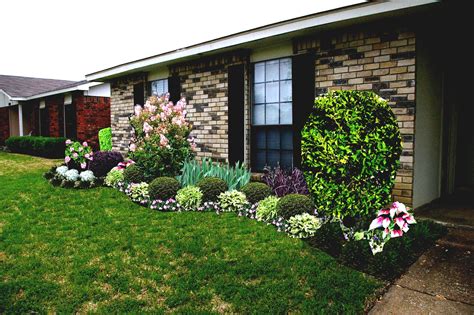 simple front yard landscaping ideas  ranch style homes randolph indoor  outdoor design