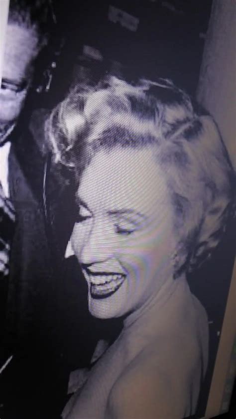 Marilyn Monroe Cum Tribute Free Gay Cum Hd Porn 84