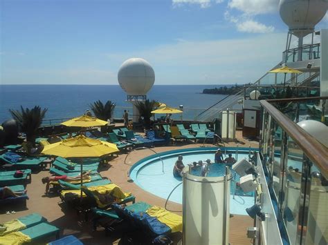 carnival sunshine cruise review  csun september