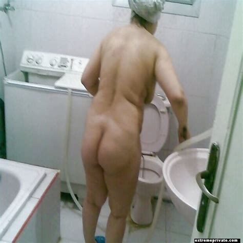 Toilet Spy Snapshot Arabian Granny Chrissyspy