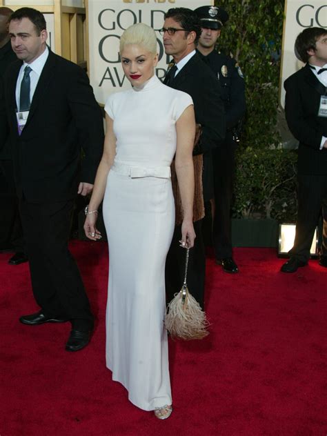 Gwen Stefani Turns 50 See Her Style Through The Years
