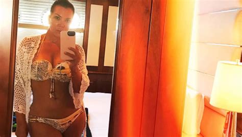 Kris Jenner’s Bikini Selfie Gives Kim Kardashian A Run For