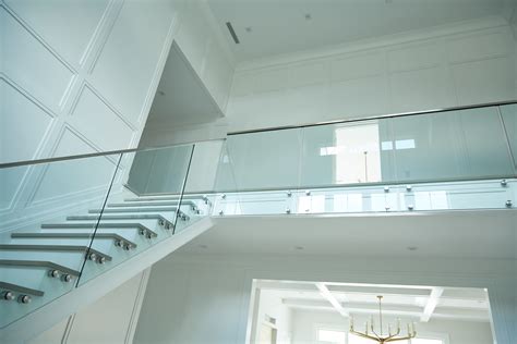 modern glass railing viewrail