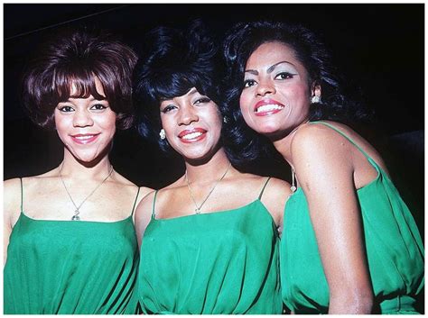 vintage gold americas  successful vocal group   supremes