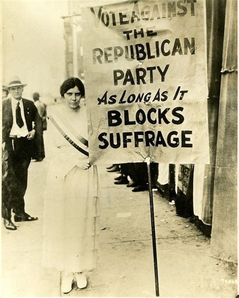 how the women s suffrage movement got popular support for the vote