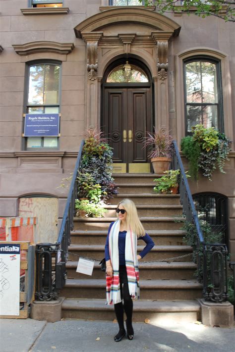Carrie Bradshaw S Apartment Styled American