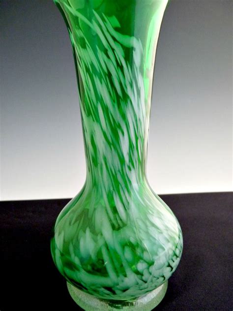 Vintage Stretch Glass Vase Green Swirl Ruffled Rim From
