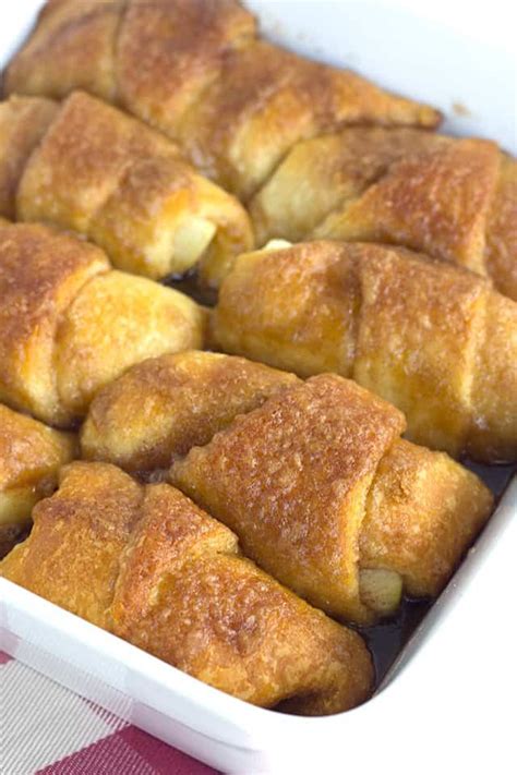 crescent roll apple dumplings slices of apples rolled up in crescent
