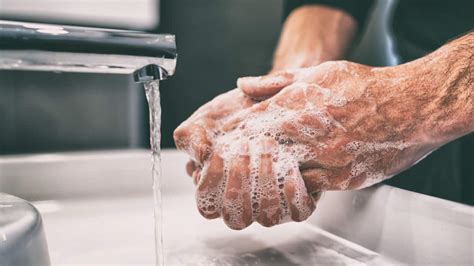 waarom handen wassen met zeep het beste  schoonmaken met marja