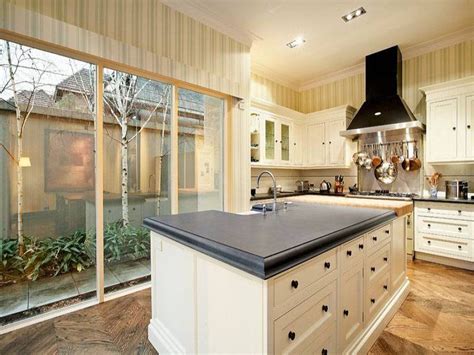 How To Create A Perfect Classic Kitchen Design Cheap