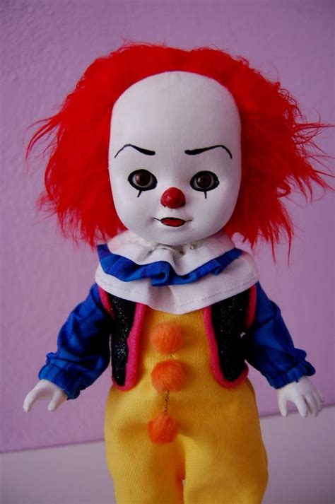 [discussion] Breaking Pregnant Pennywise And Chucky Give
