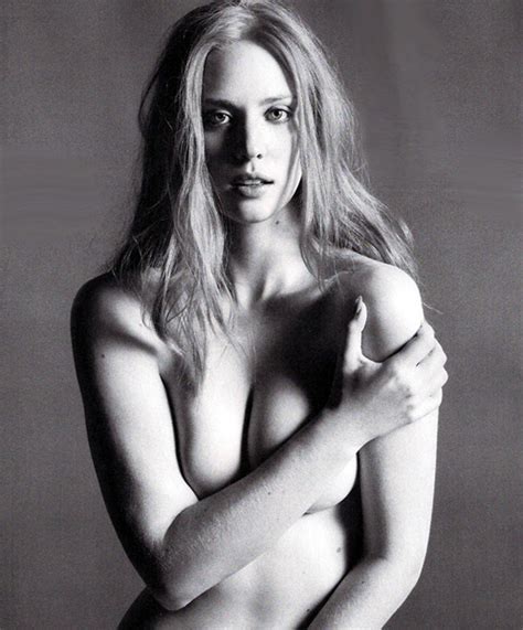 deborah ann woll the fappening naked body parts of celebrities