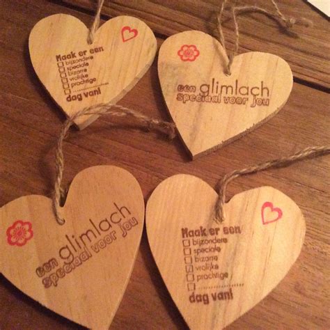 bestempelde houten hartjes hartjes action tekststempels boekenvoordeel inkt stampin