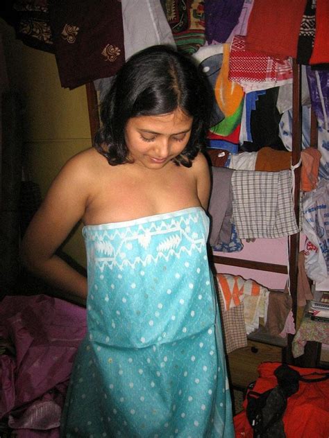 cute abitha aunty saree candid panties and nudes amateur desi girls gallery adult zone explicit